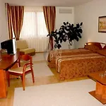 Philippopolis 3*